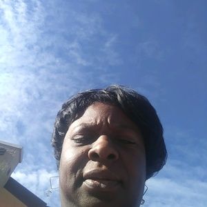 Meet your Posher, Roberta